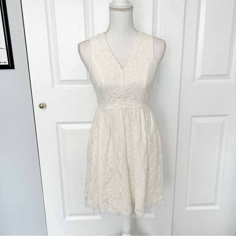 Altar’d State Sleeveless Ivory Lace Dress Size Small